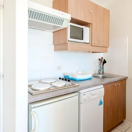 L'oustalet-3 By Interhome